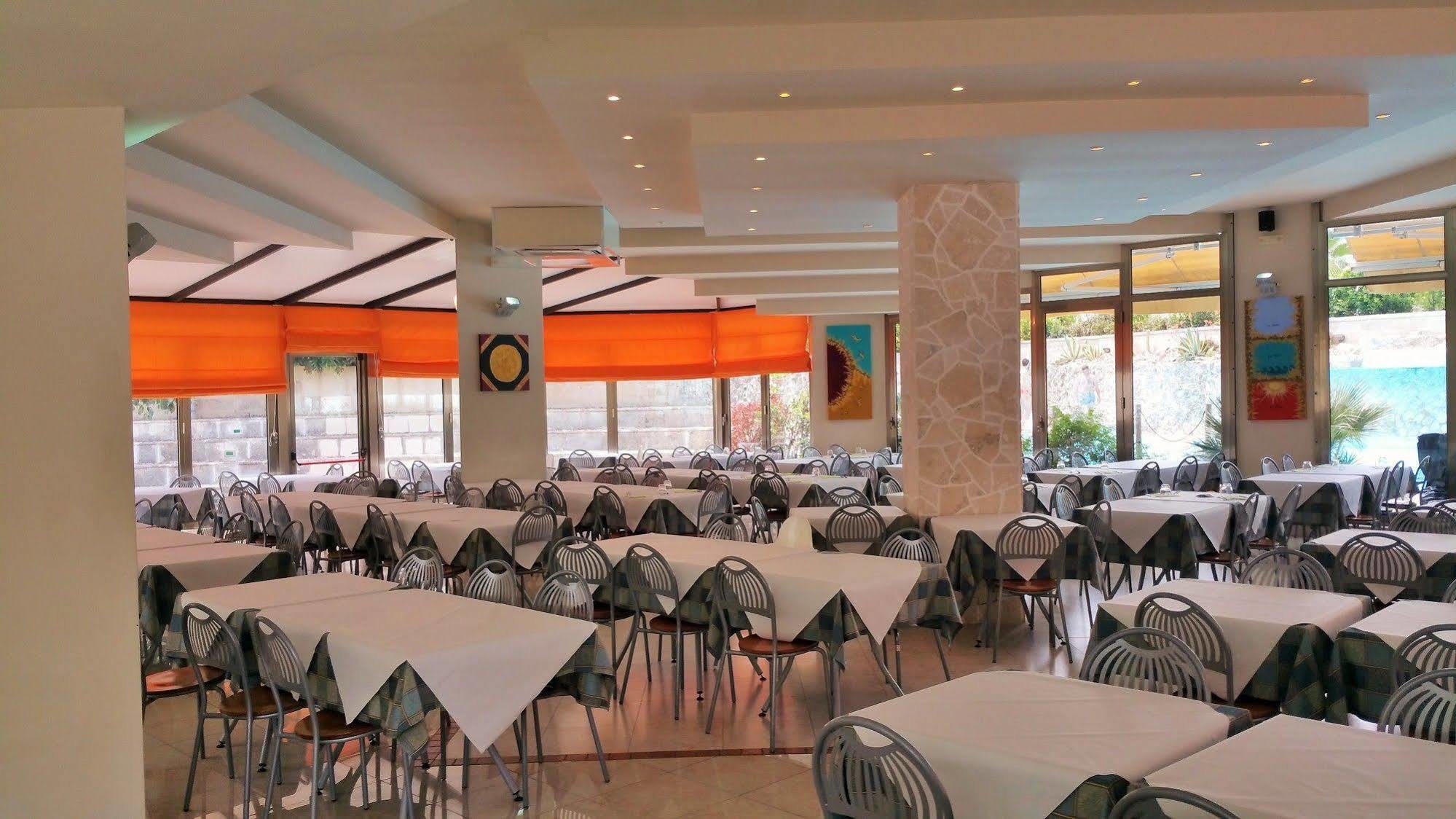 Hotel Club Koine Otranto Exterior photo