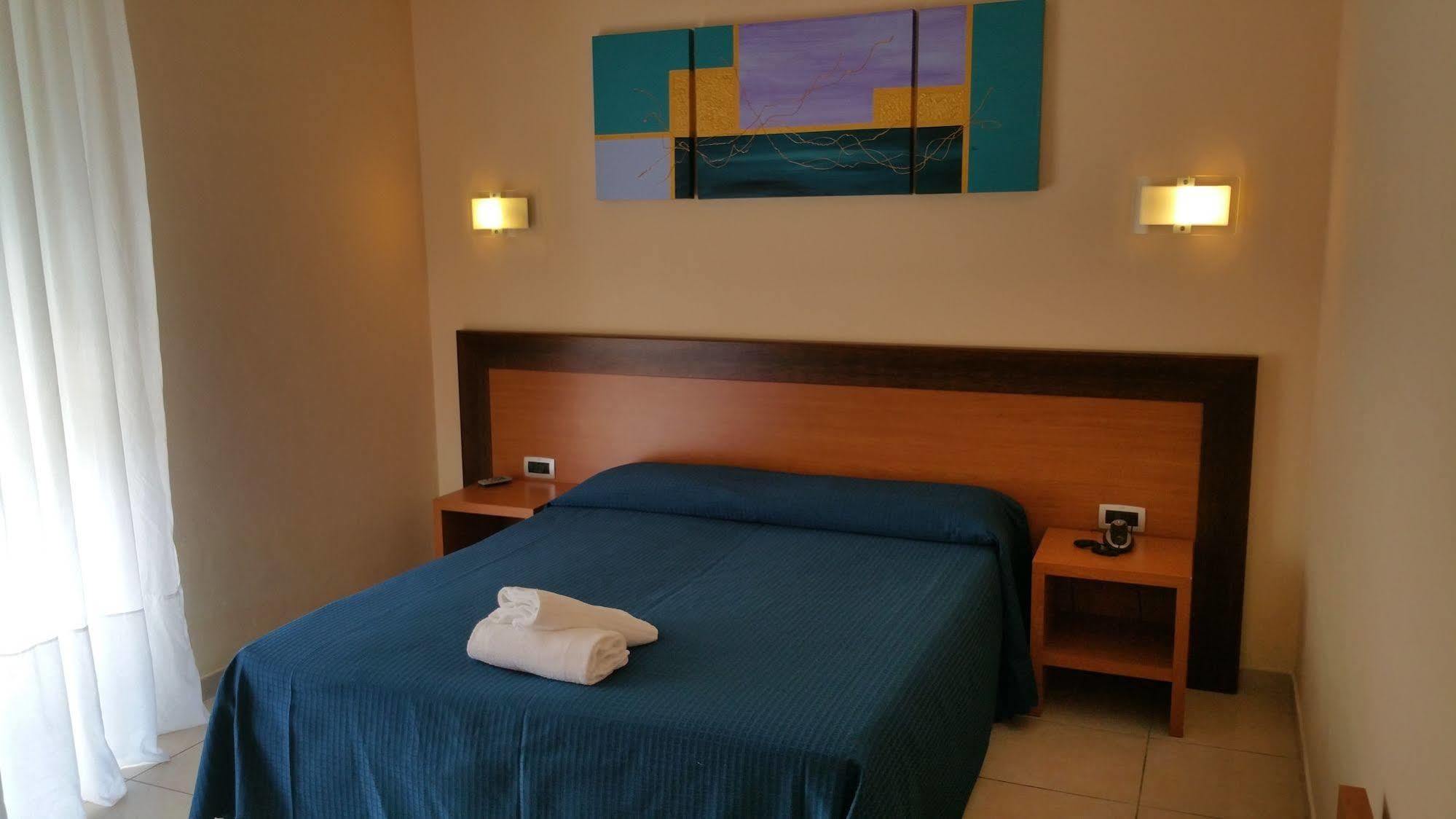 Hotel Club Koine Otranto Exterior photo
